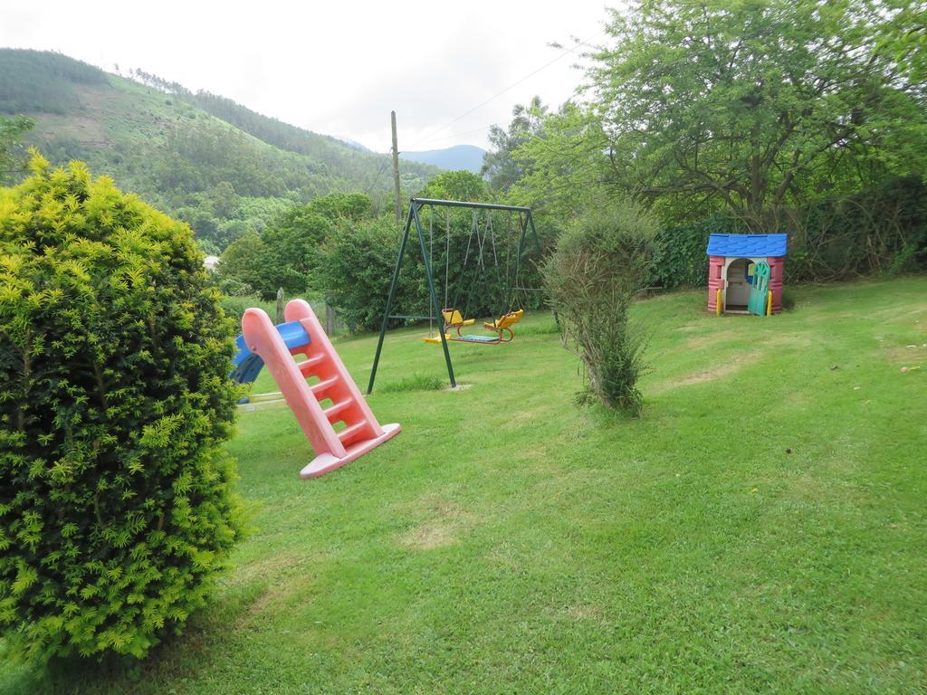 Apartamentos El Otero De Cudillero Soto de Luiña Esterno foto