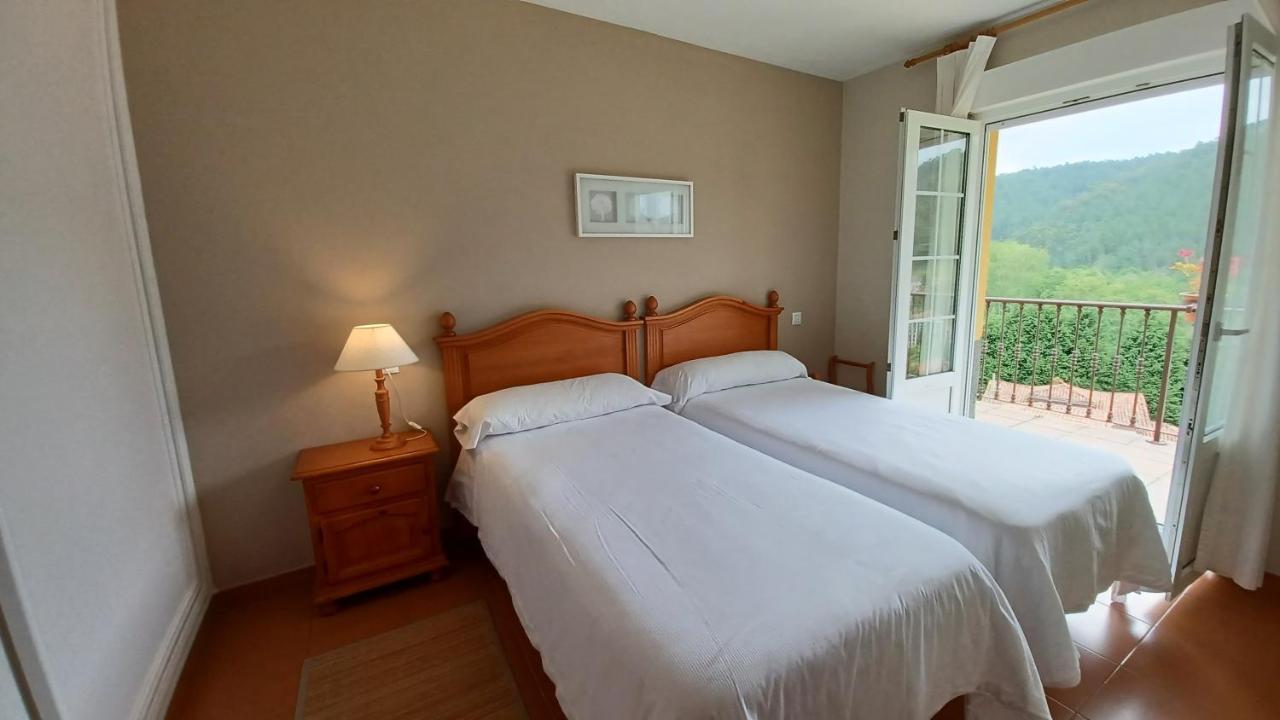 Apartamentos El Otero De Cudillero Soto de Luiña Esterno foto