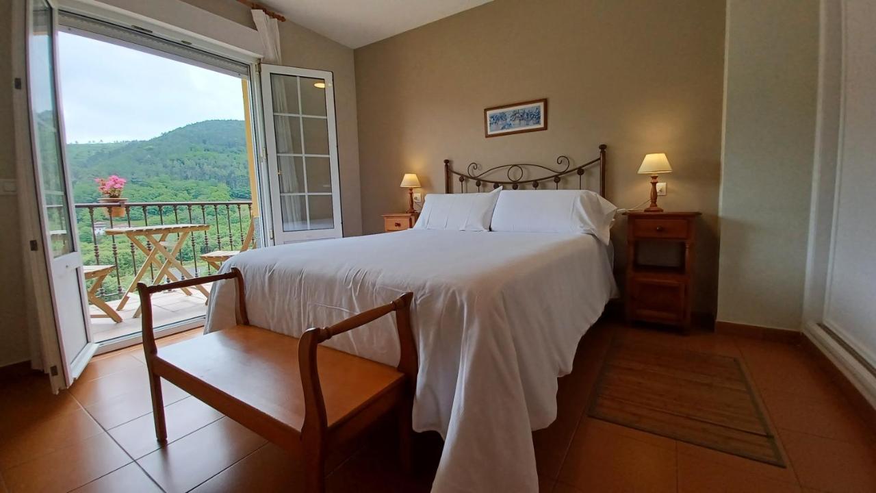 Apartamentos El Otero De Cudillero Soto de Luiña Esterno foto